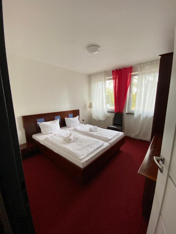 Hotel Houstka Brandýs nad Labem-Stará Boleslav Exterior foto