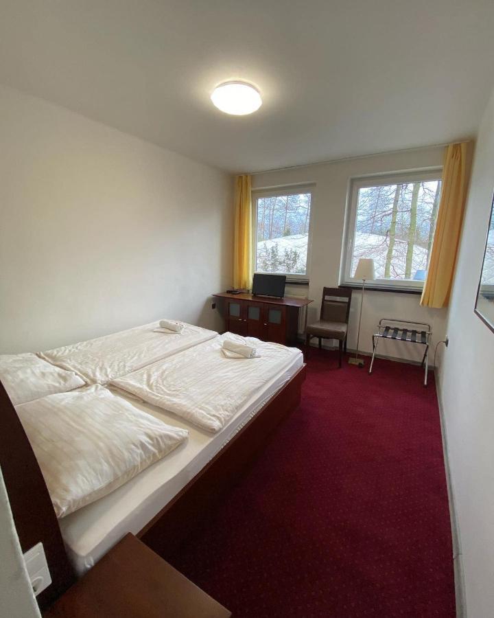 Hotel Houstka Brandýs nad Labem-Stará Boleslav Exterior foto